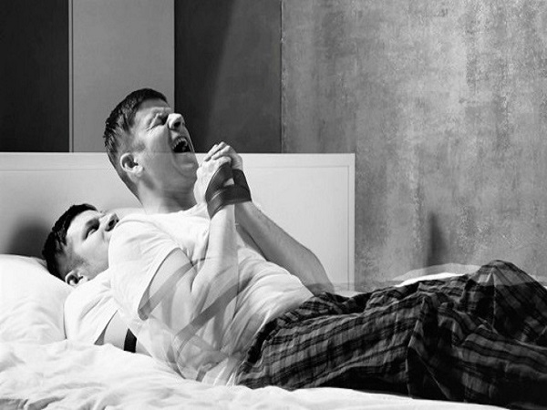 Chiêm bao thấy anh chị em bị bóng đè