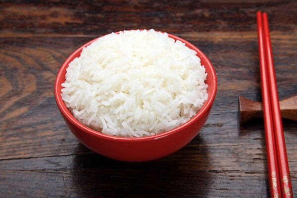 mơ thấy ăn cơm