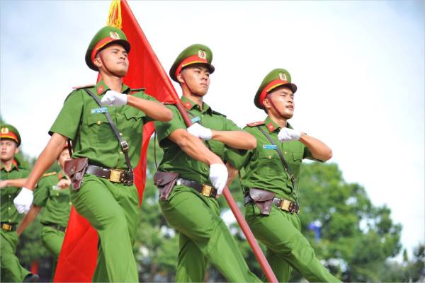 Mơ thấy công an