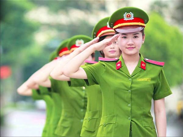 Giải mã ý nghĩa giấc mơ thấy công an báo hiệu điều gì?