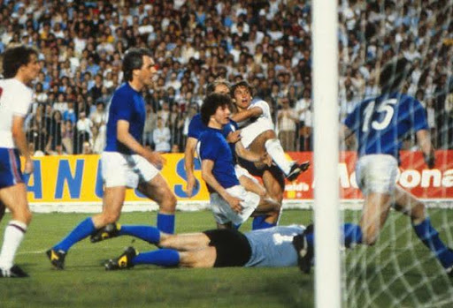Top các quốc gia đăng cai Euro thì Italy đã đăng cai 2 lần vào năm 1968 và 1980