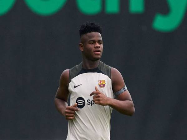 Chuyển nhượng BĐ 18/6: Chi 15 triệu euro, Porto nhắm thần đồng Barca
