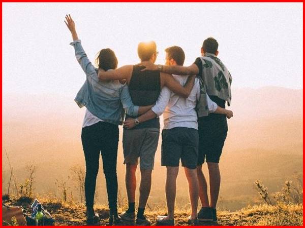 Nhìn thấy bạn hiền thường xuất hiện con số may mắn nào