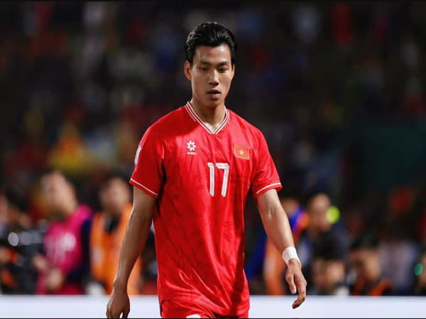 Tầm quan trọng của Vũ Văn Thanh trong đội tuyển Việt Nam