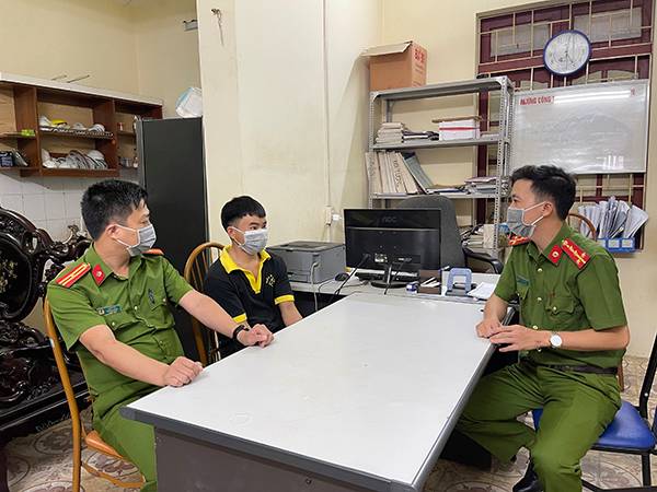 Mơ thấy công an báo hiệu điều gì trong tương lai?