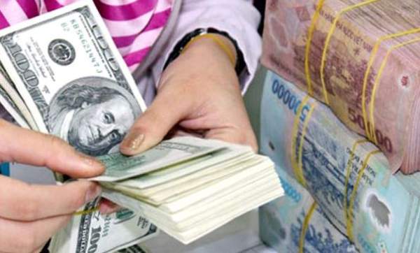 Nằm mơ thấy đếm tiền là điềm báo gì về vận may sắp tới?