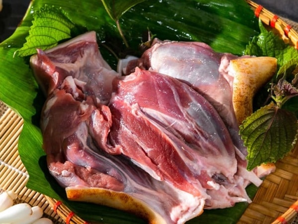 Sự thật nằm mơ thấy thịt dê là điềm gì, số gì may mắn?